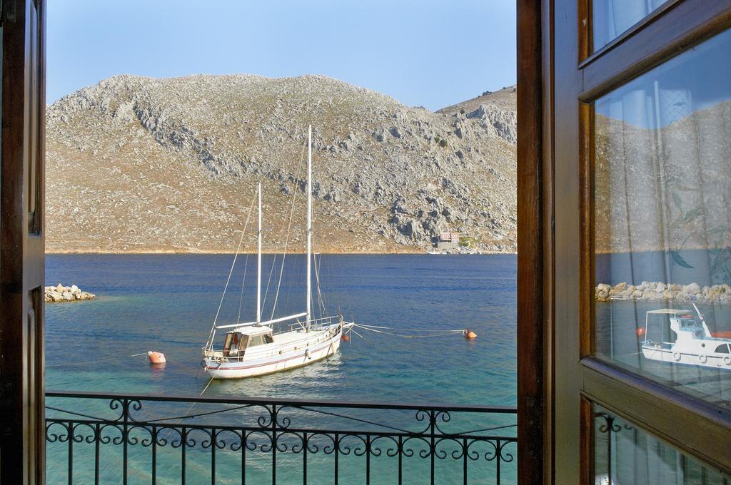 Perla Di Mare Apartment Symi Exterior foto